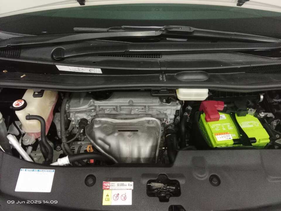 Foto Mobil Bekas Mesin Toyota Alphard 2.5 G tahun 2018