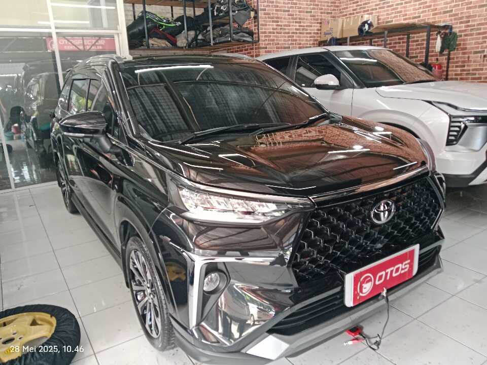 2022 Toyota Veloz 1.5 Q - Foto 1 dari 6