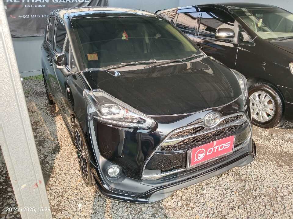 2017 Toyota Sienta 1.5 Q - Foto 1 dari 6