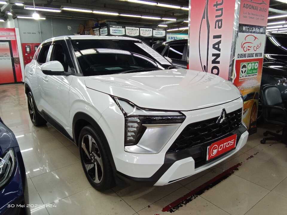 2024 Mitsubishi XForce 1.5 Ultimate - Foto 1 dari 6