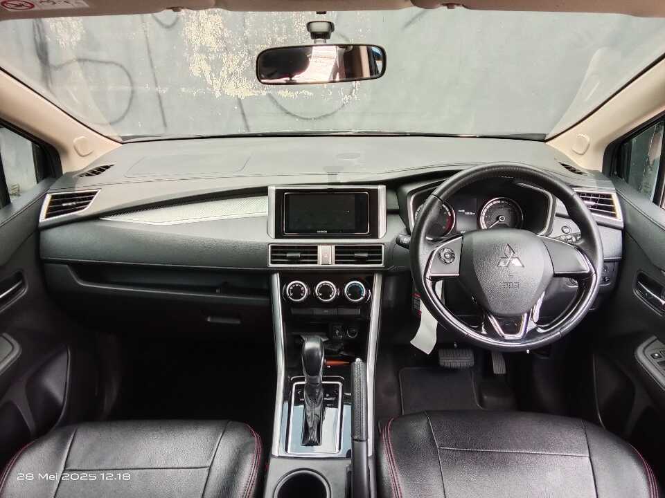 Foto Mobil Bekas Dashboard Mitsubishi Xpander 1.5 Sport tahun 2019
