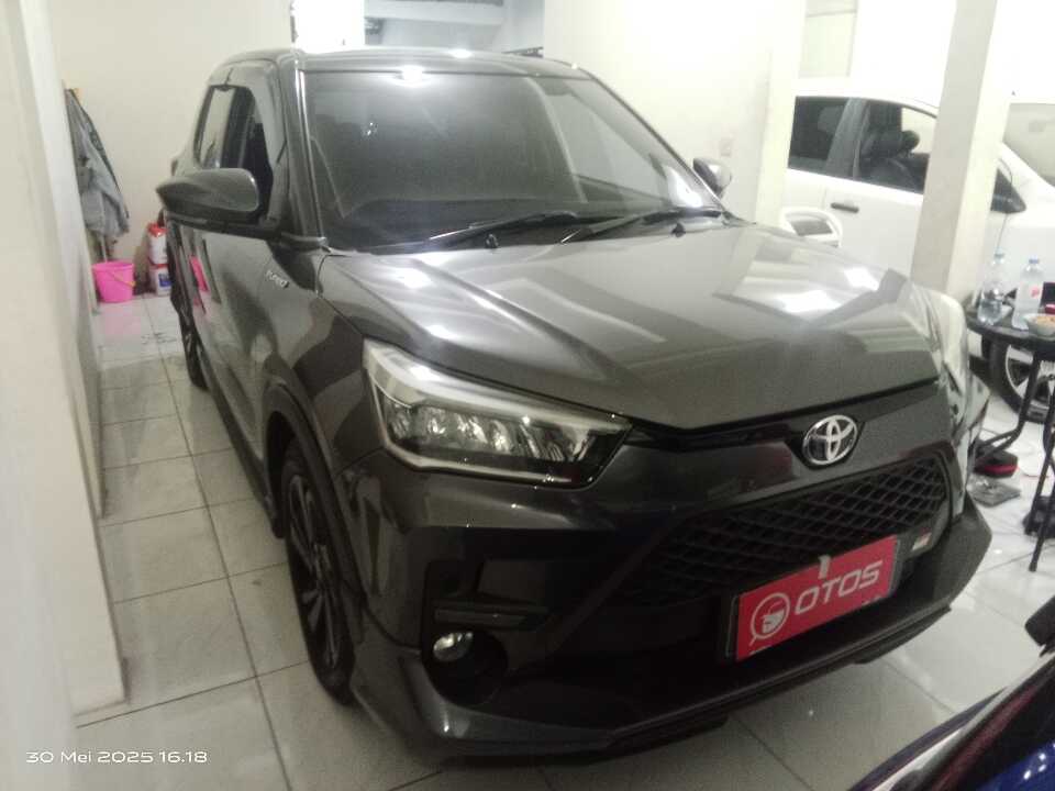 2021 Toyota Raize 1.0 GR Sport - Foto 1 dari 6