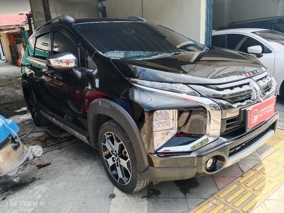 2021 Mitsubishi Xpander 1.5 - Foto 1 dari 6