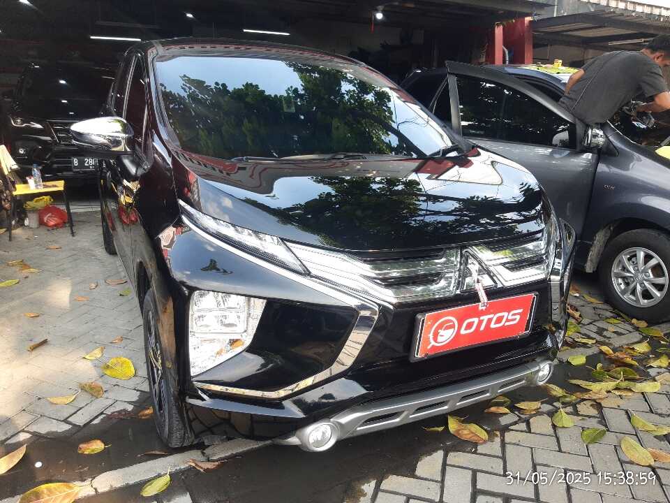 2020 Mitsubishi Xpander 1.5 Ultimate - Foto 1 dari 6
