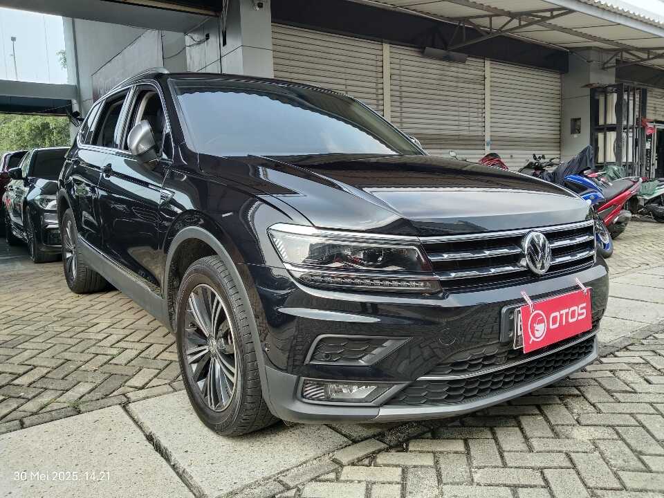 2020 Volkswagen Tiguan 1.4 TSI Allspace - Foto 1 dari 6