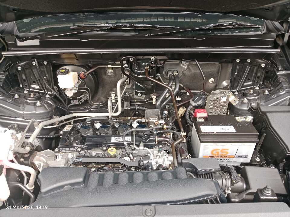 Foto Mobil Bekas Mesin Toyota Innova 2.0 V tahun 2023