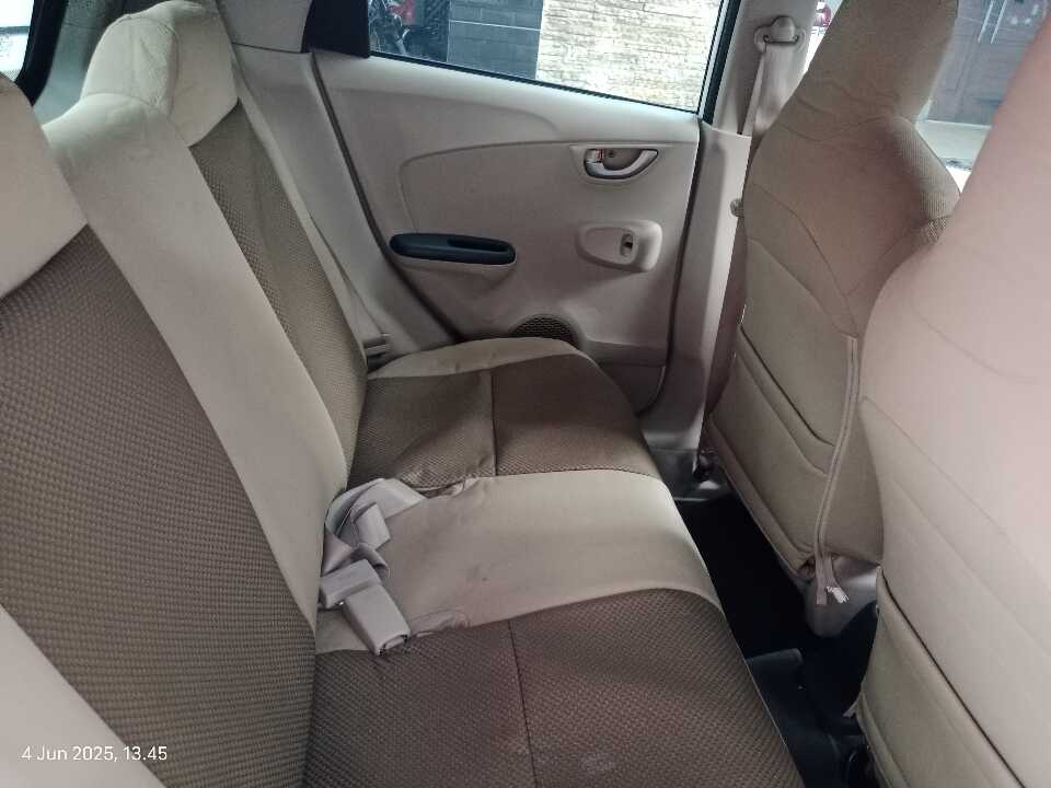 Foto Mobil Bekas Kabin Belakang Honda Brio 1.2 Satya E tahun 2018