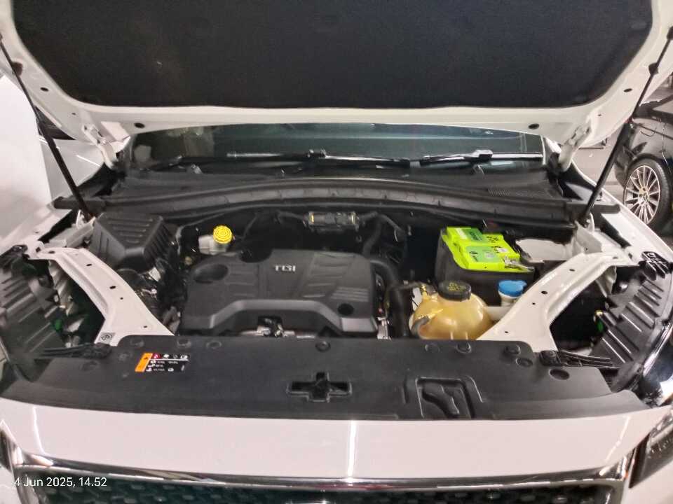 Foto Mobil Bekas Mesin MG HS 1.5 tahun 2021