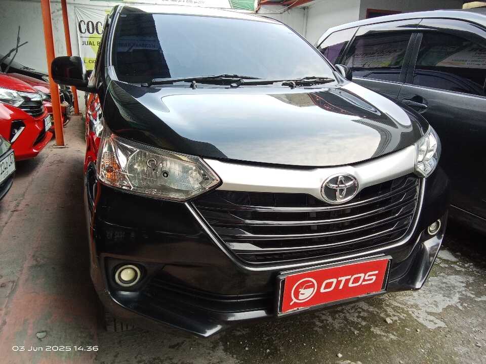 2015 Toyota Avanza 1.3 E - Foto 1 dari 6
