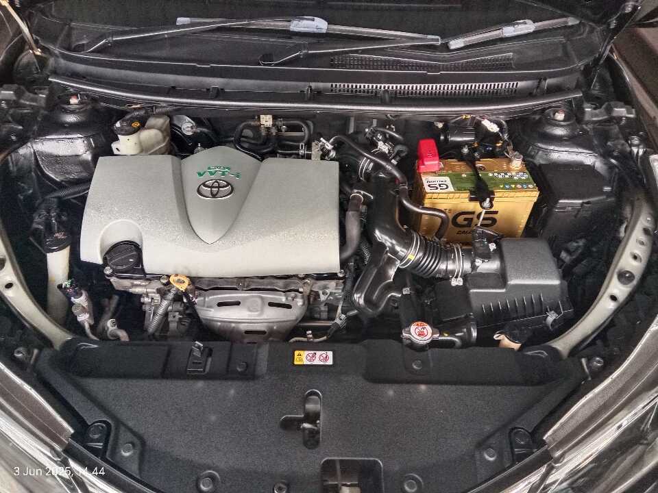 Foto Mobil Bekas Mesin Toyota Yaris 1.5 S tahun 2019