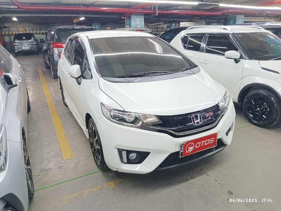 2016 Honda Jazz 1.5 RS - Foto 1 dari 6