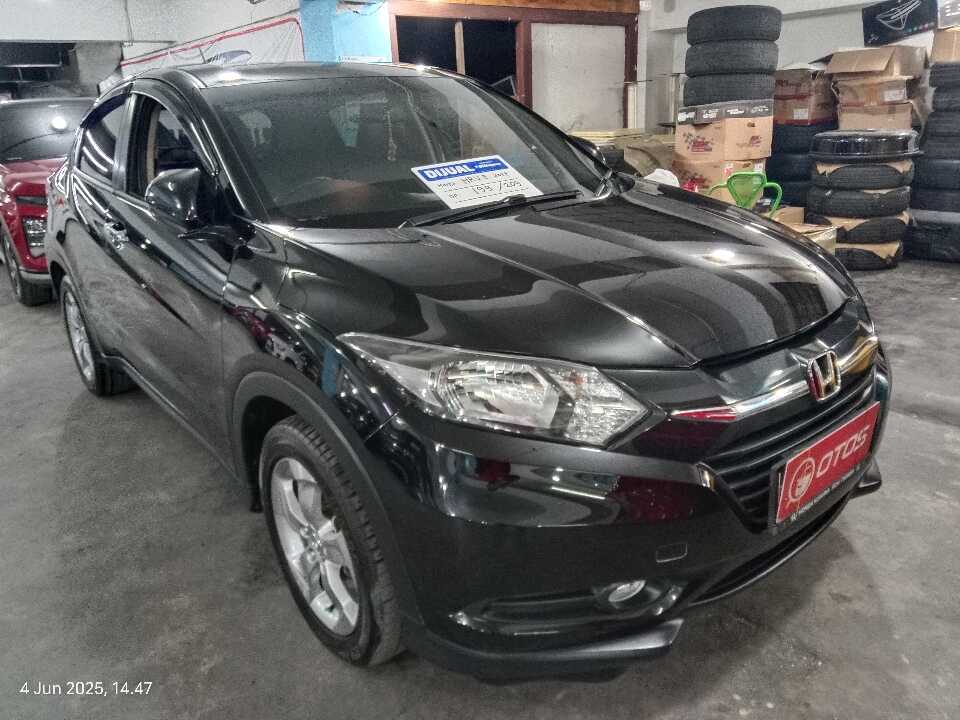 2017 Honda HR-V 1.5 E - Foto 1 dari 6