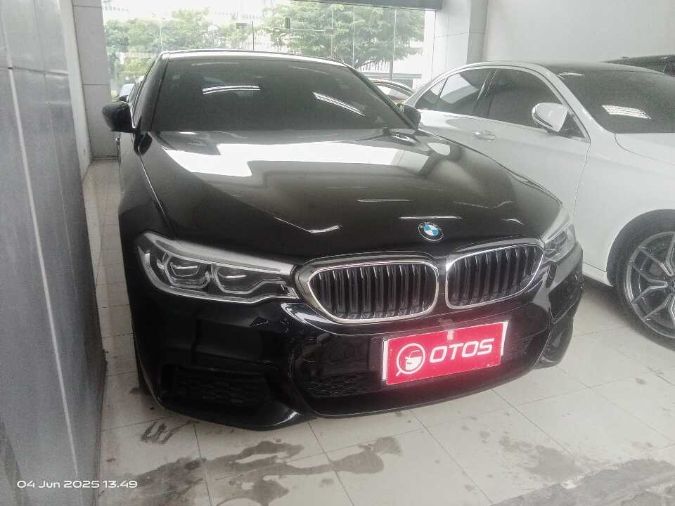 2019 BMW 530i 2.0 - Foto 1 dari 6