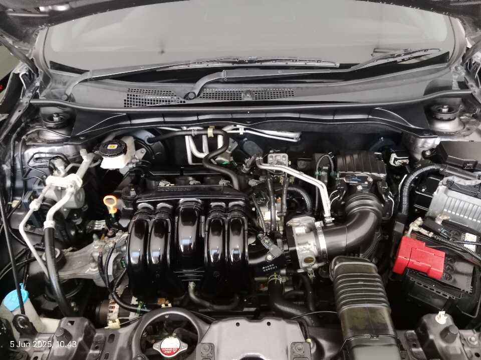 Foto Mobil Bekas Mesin Honda BR-V 1.5 E tahun 2022