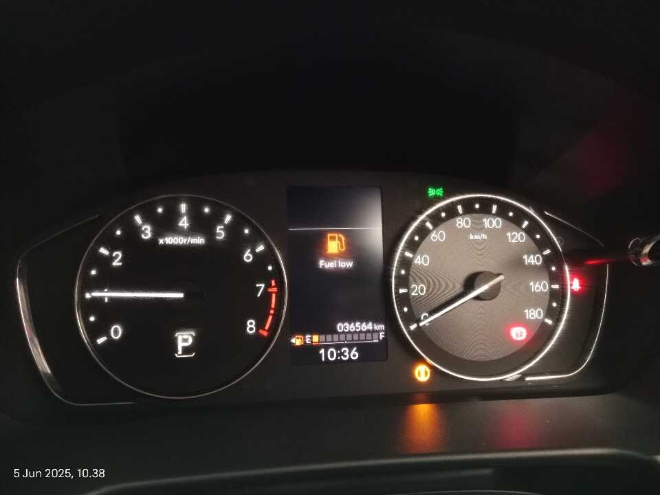 Foto Mobil Bekas Odometer Honda BR-V 1.5 E tahun 2022