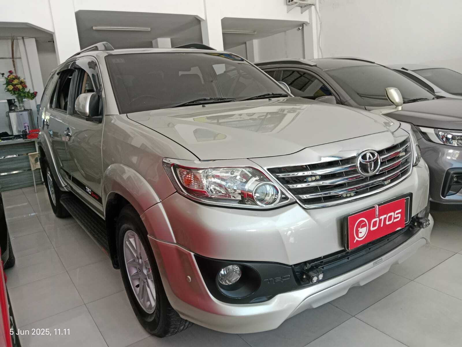 2012 Toyota Fortuner 2.5 G - Foto 1 dari 6