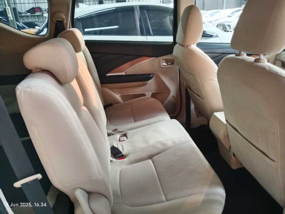 Foto Mobil Bekas Kabin Belakang Mitsubishi Xpander 1.5 Ultimate tahun 2018