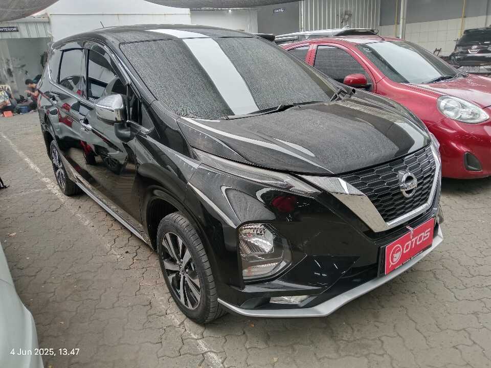 2020 Nissan Livina 1.5 VL - Foto 1 dari 9