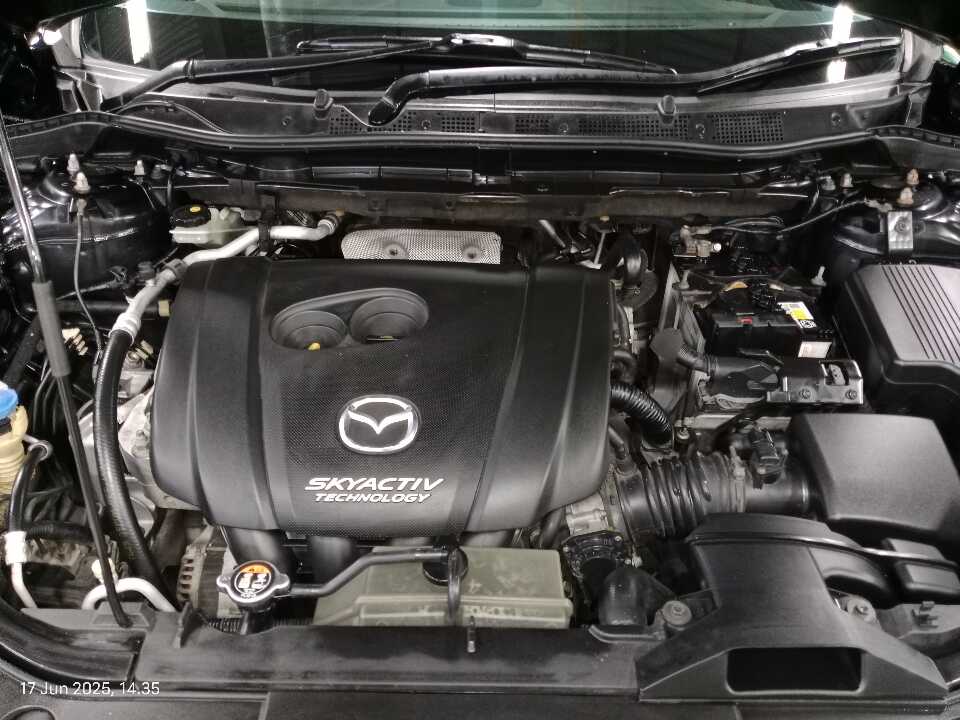 Foto Mobil Bekas Mesin Mazda CX-5 2.5 tahun 2014