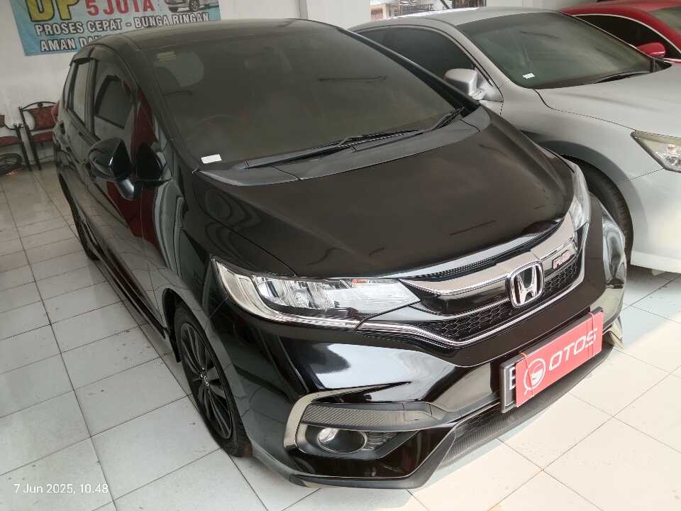 2020 Honda Jazz 1.5 RS - Foto 1 dari 6