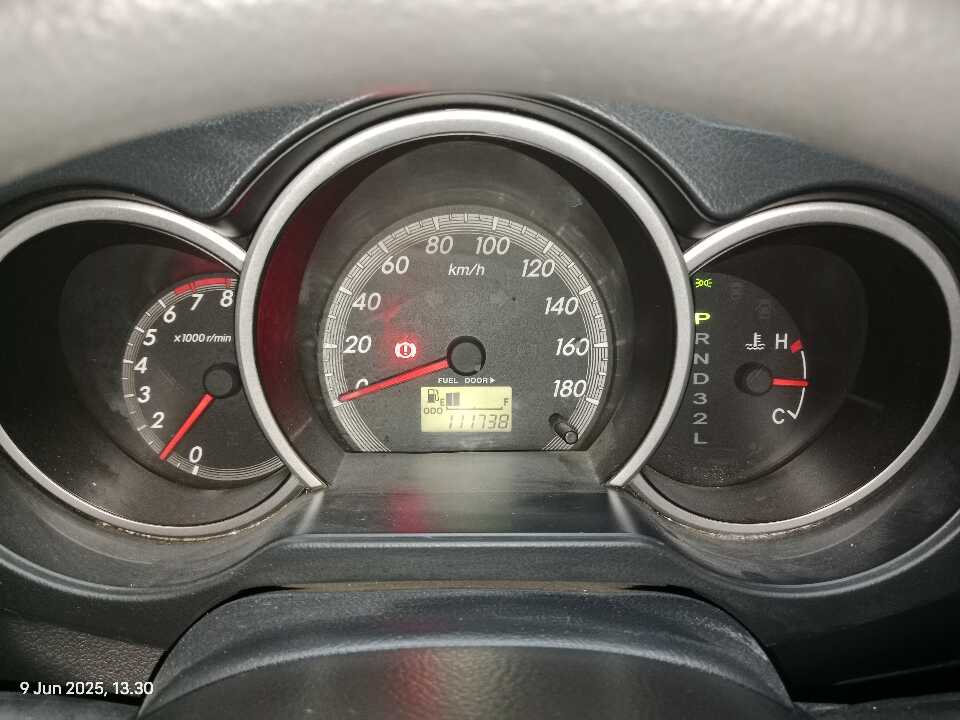 Foto Mobil Bekas Odometer Daihatsu Terios 1.5 TX tahun 2014