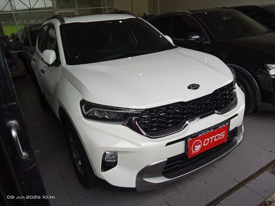 2020 KIA Sonet 1.5 - Foto 1 dari 6