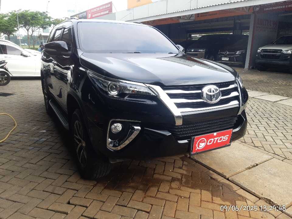 2016 Toyota Fortuner 2.4 4X2 VRZ