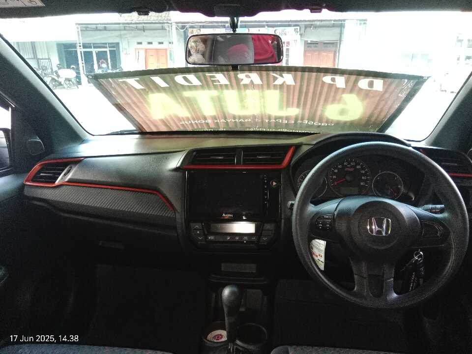 Foto Mobil Bekas Dashboard Honda Brio 1.2 RS tahun 2022