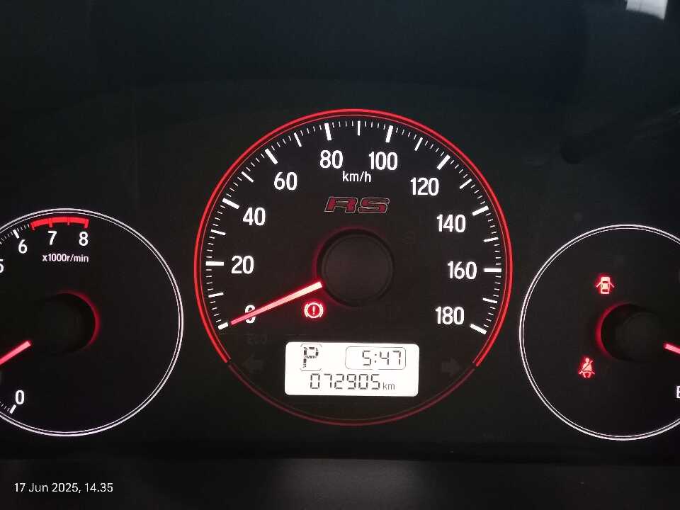 Foto Mobil Bekas Odometer Honda Brio 1.2 RS tahun 2022