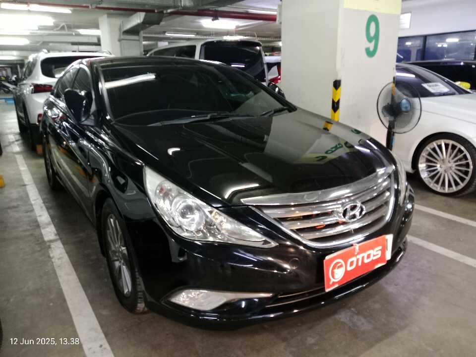 2014 Hyundai Sonata 2.4 - Foto 1 dari 6