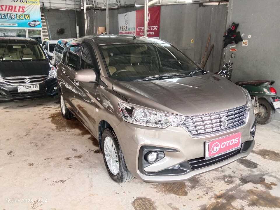 2019 Suzuki Ertiga 1.5 GL - Foto 1 dari 6
