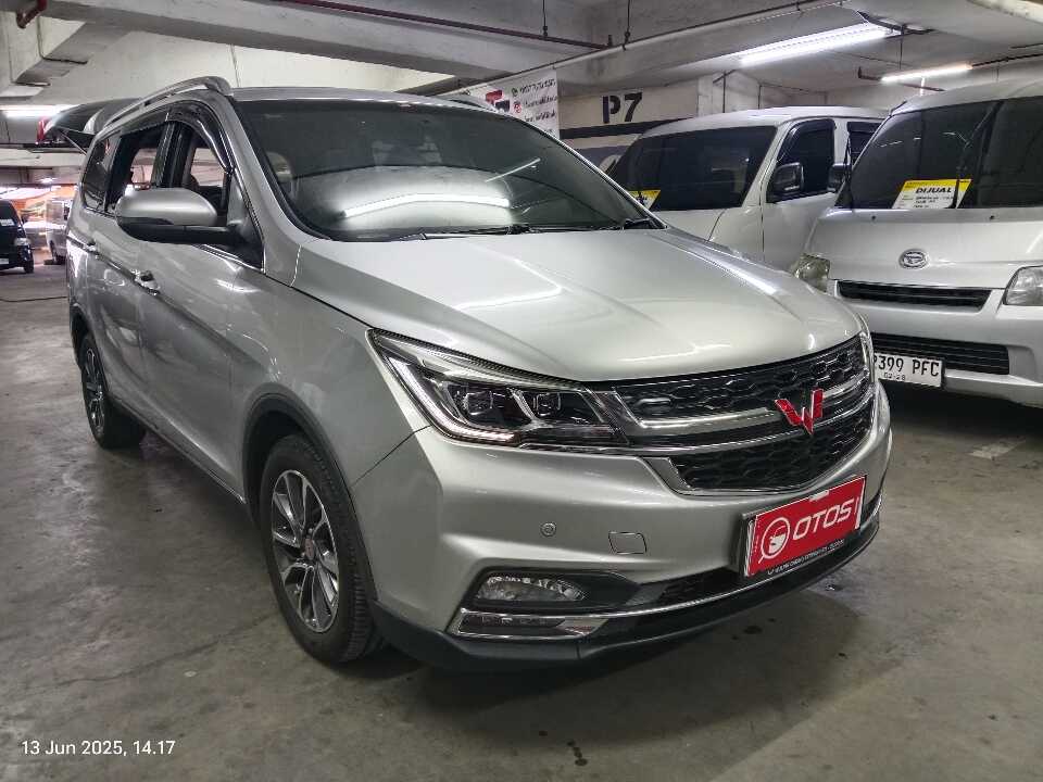 2019 Wuling Cortez 1.5 L T Lux - Foto 1 dari 6