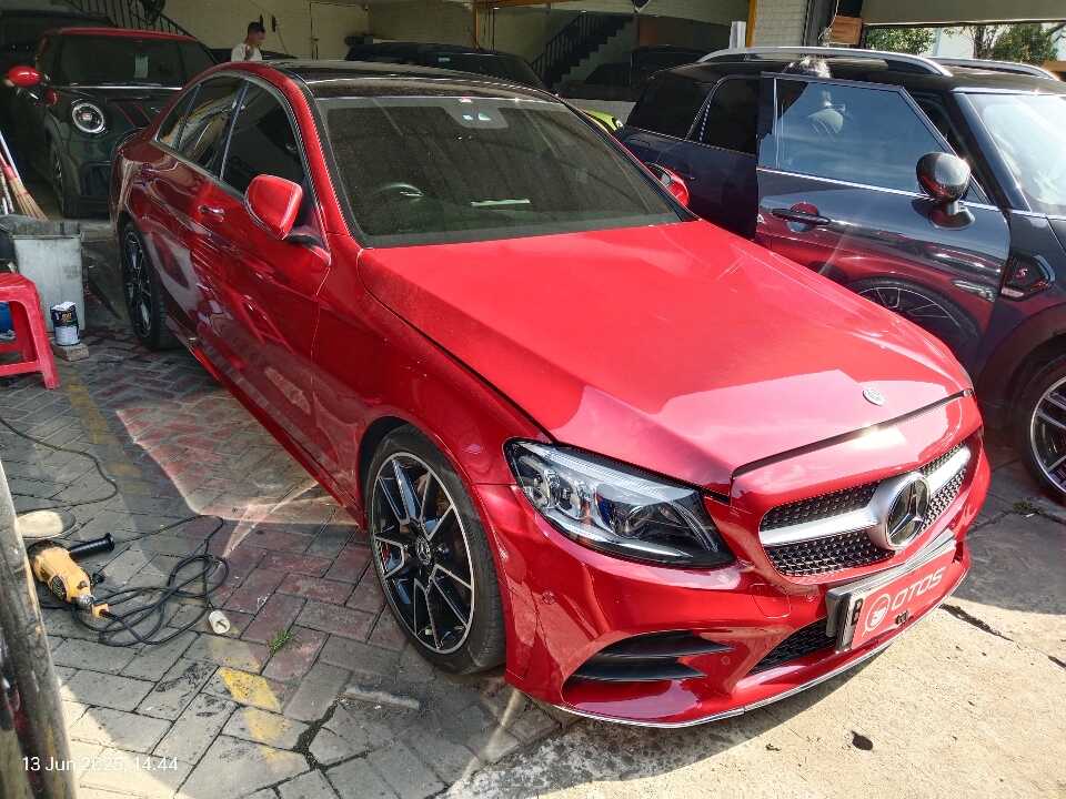 2020 Mercedes-Benz C300 2.0 AMG - Foto 1 dari 6