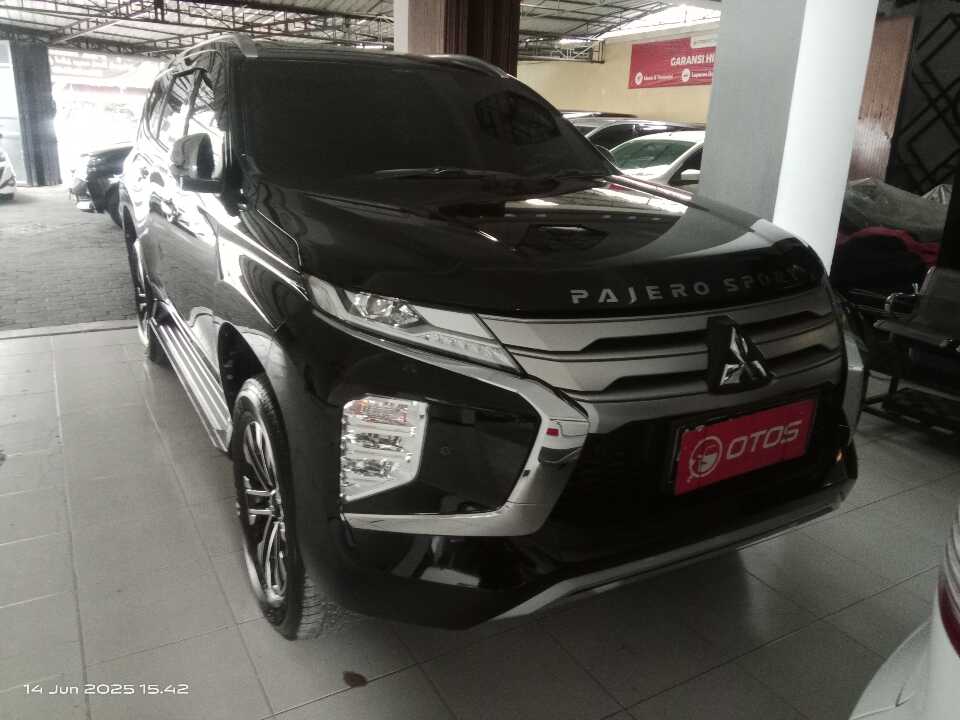 2021 Mitsubishi Pajero Sport 2.4 Dakar 4X2 - Foto 1 dari 6