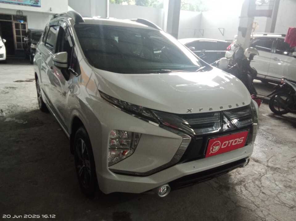 2020 Mitsubishi Xpander 1.5 Sport - Foto 1 dari 6