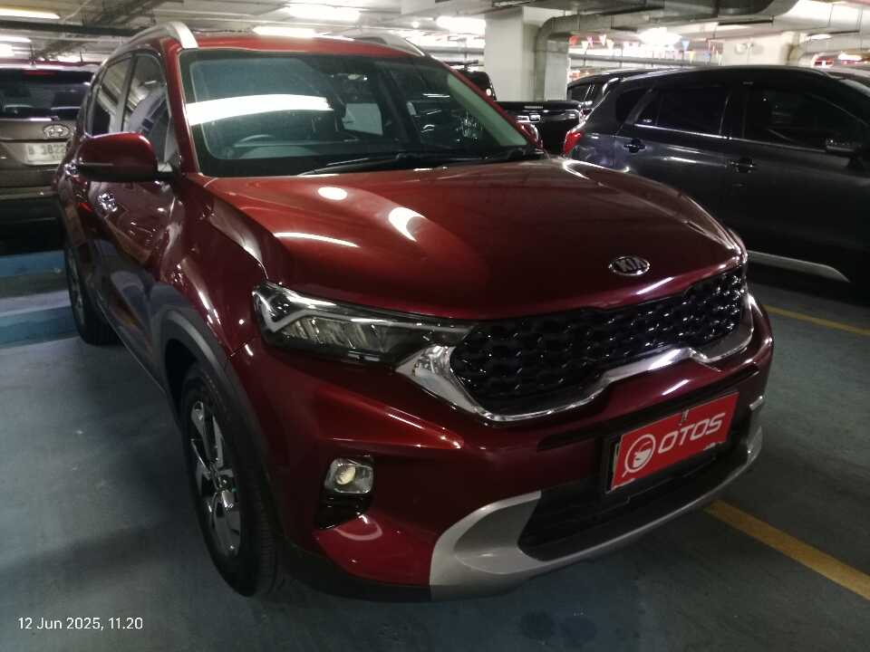 2021 KIA Sonet 1.5 - Foto 1 dari 6
