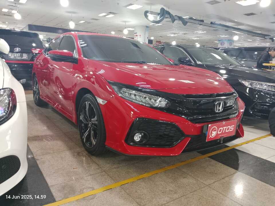 2018 Honda Civic 1.5 Turbo - Foto 1 dari 6