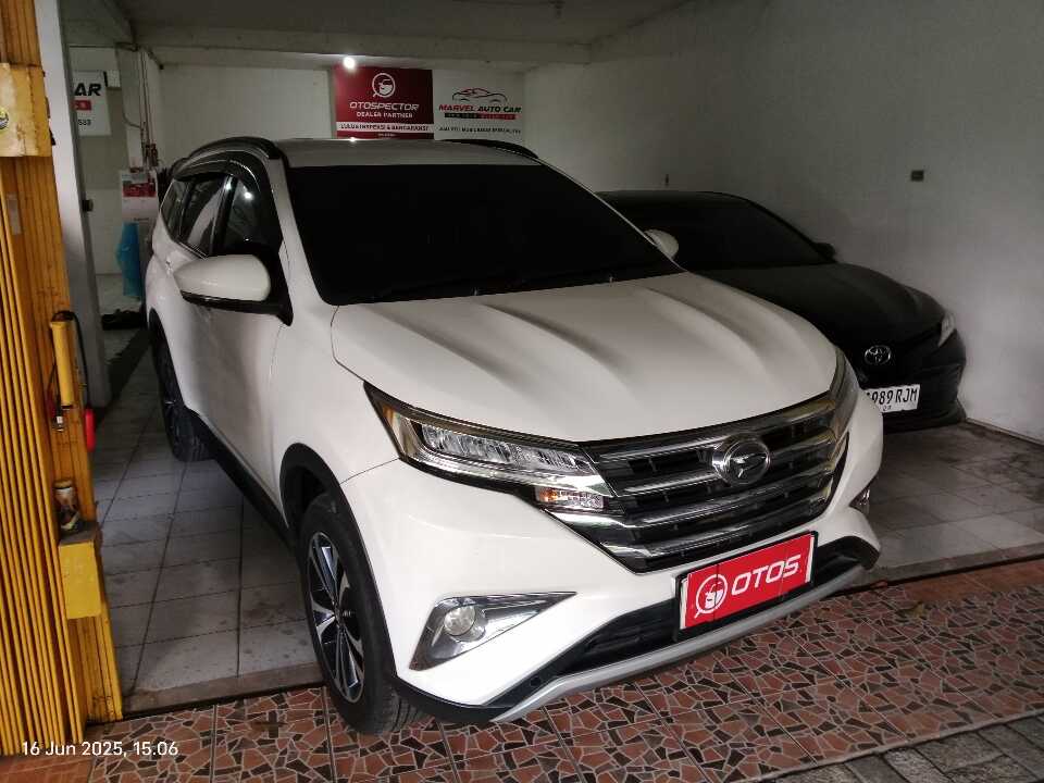 2018 Daihatsu Terios 1.5 R - Foto 1 dari 6