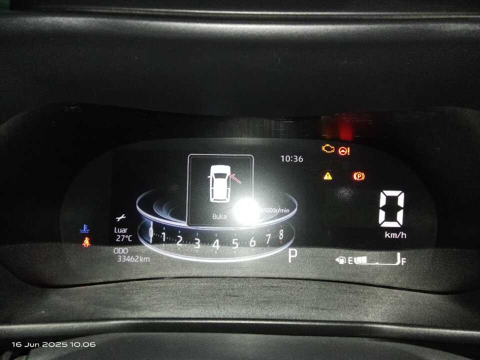 Foto Mobil Bekas Odometer Toyota Raize 1.2 G tahun 2022