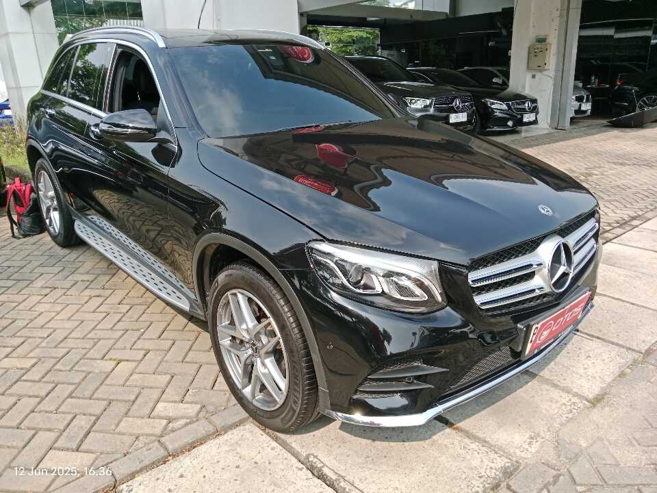 2018 Mercedes-Benz GLC200 2.0 - Foto 1 dari 6