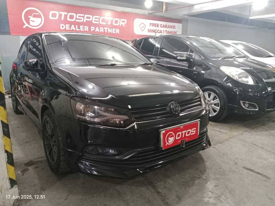2017 Volkswagen Polo 1.2 TSI - Foto 1 dari 6