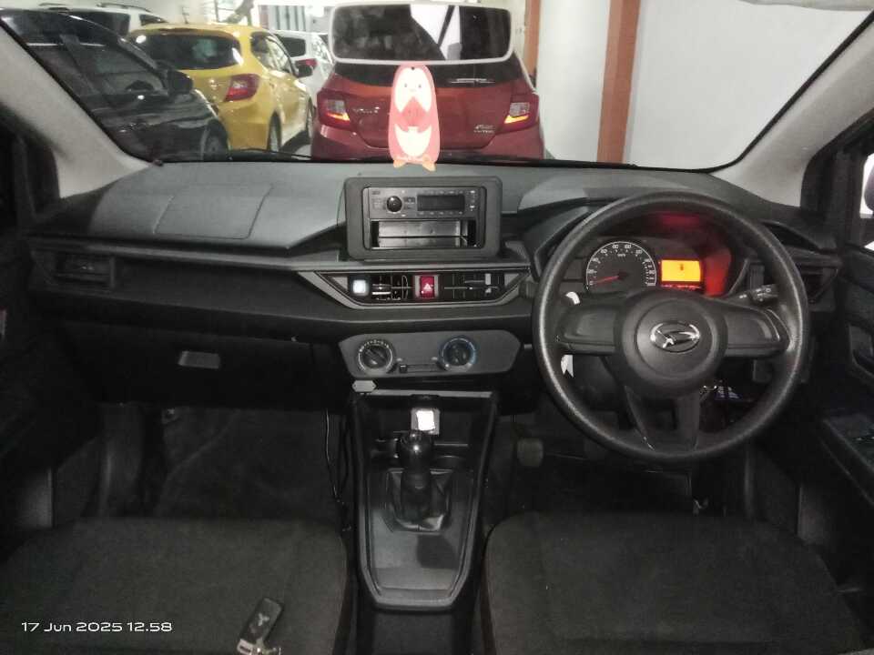 Foto Mobil Bekas Dashboard Daihatsu Ayla 1.0 M tahun 2023
