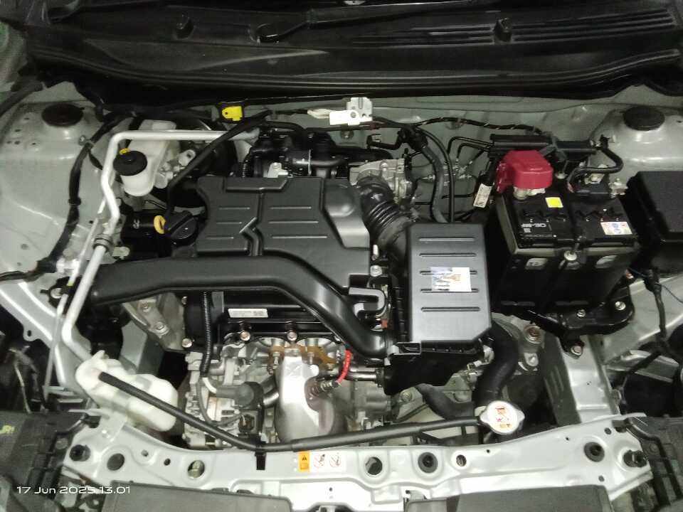 Foto Mobil Bekas Mesin Daihatsu Ayla 1.0 M tahun 2023