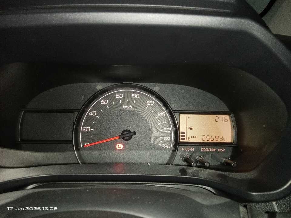 Foto Mobil Bekas Odometer Daihatsu Ayla 1.0 M tahun 2023