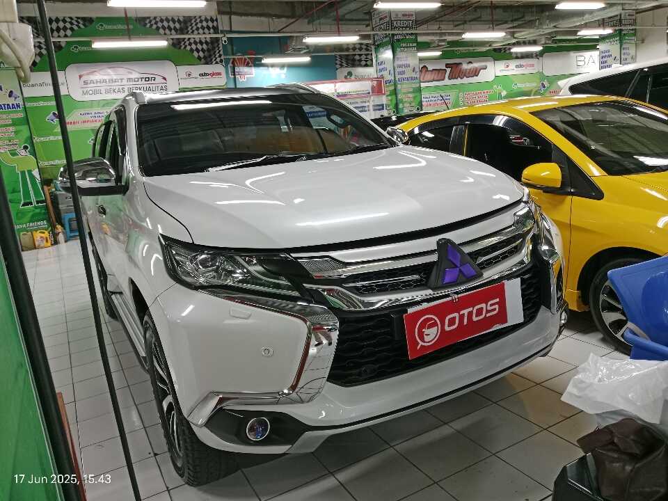 2019 Mitsubishi Pajero Sport 2.4 Dakar - Foto 1 dari 6