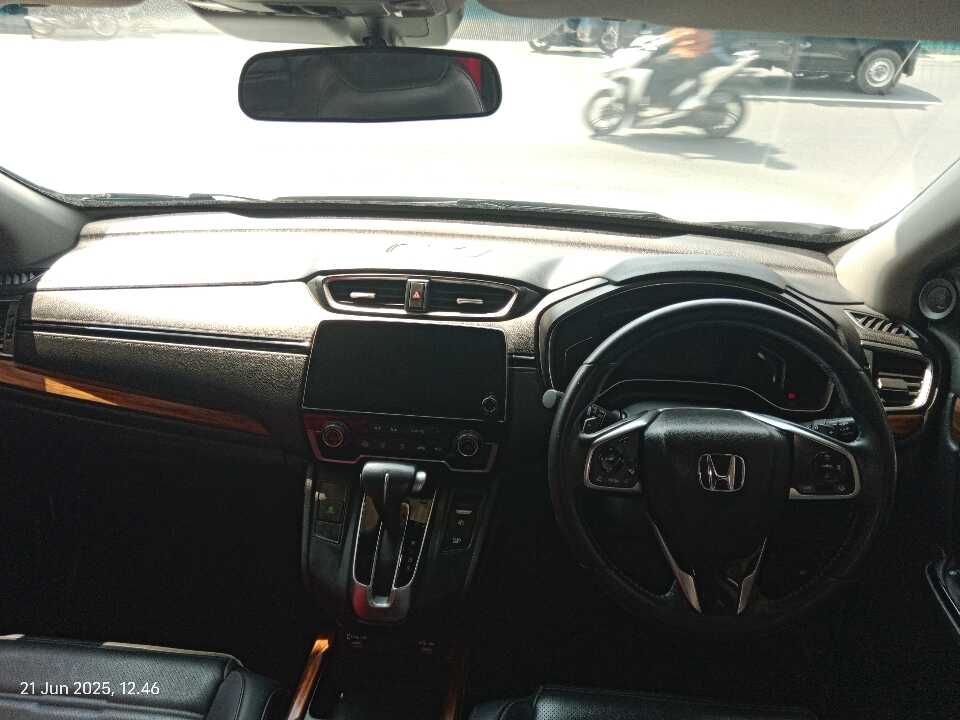 Foto Mobil Bekas Dashboard Honda CR-V 1.5 Turbo Prestige tahun 2021