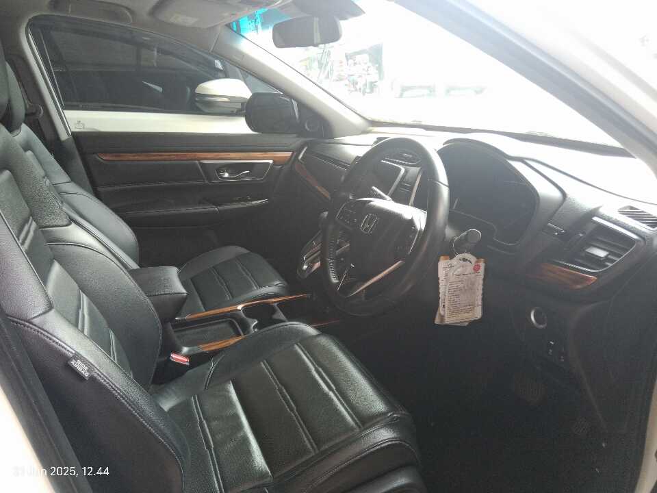 Foto Mobil Bekas Kabin Depan Honda CR-V 1.5 Turbo Prestige tahun 2021