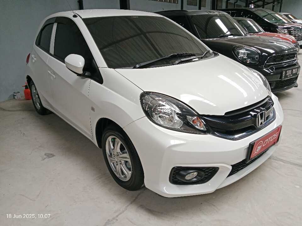 2018 Honda Brio 1.2 Satya E - Foto 1 dari 6