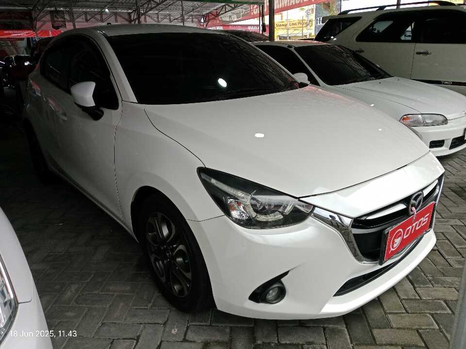 2015 Mazda 2 1.5 GT Skyactive - Foto 1 dari 6