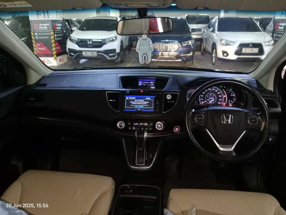 Foto Mobil Bekas Dashboard Honda CR-V 2.4 RM3 tahun 2016